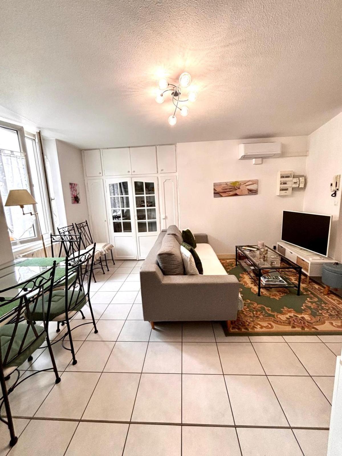 Chez Lucia Appartement Climatise Périgueux Eksteriør billede